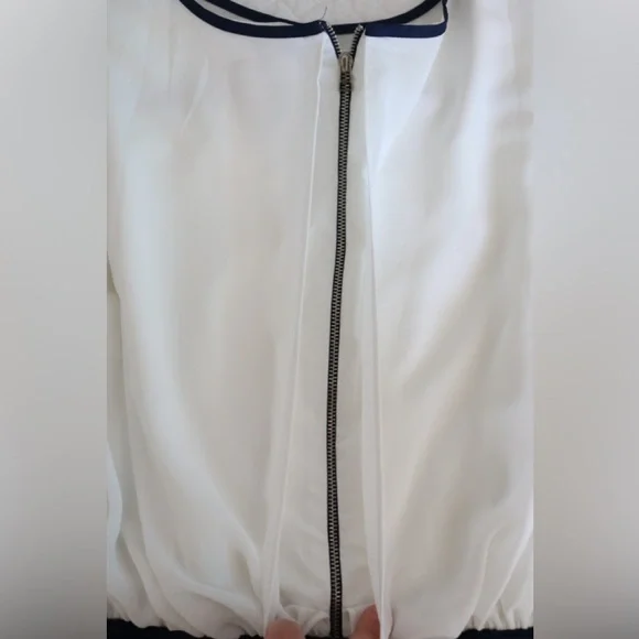 Maeve Anthropologie White Navy Blue Split Back Ruched Sheath Mini Dress Size 6 - Picture 6 of 8